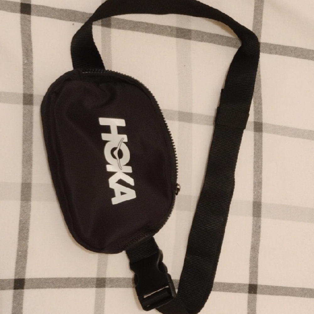 Sold...Hoka Black Belt Bag